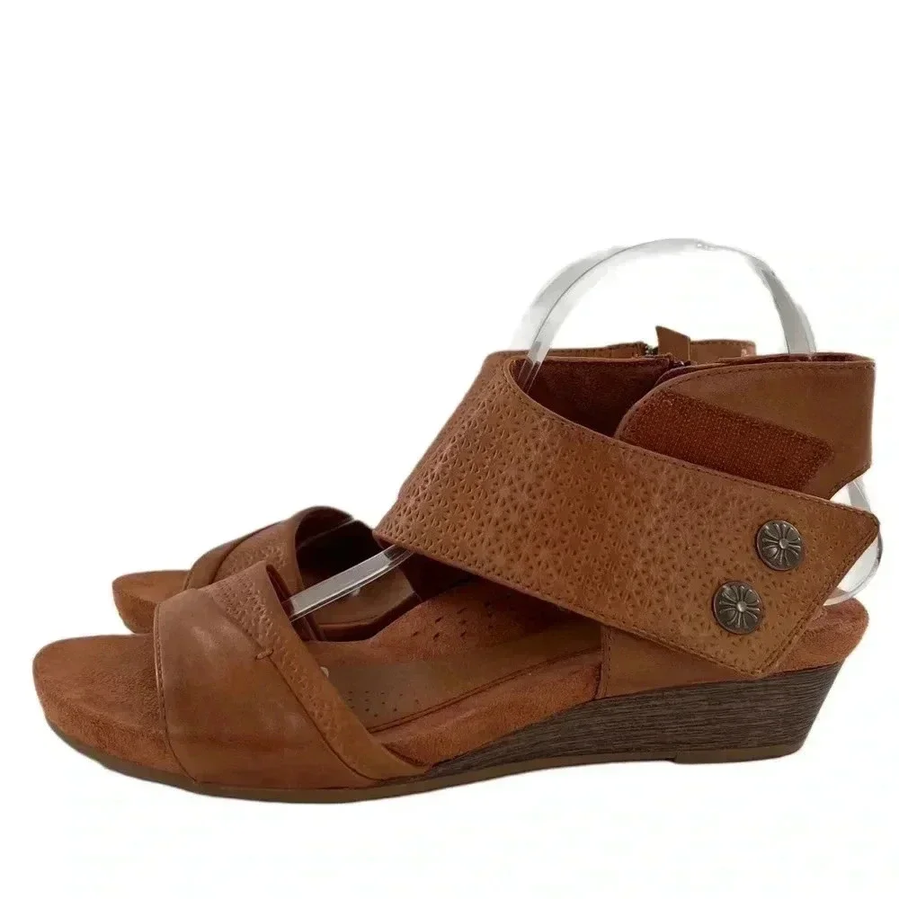 Rockport womens sandals size 9.5 brown leather sticky strap wedges